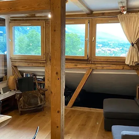 Beautiful In Centre With Superb Mountain Views Apartament *