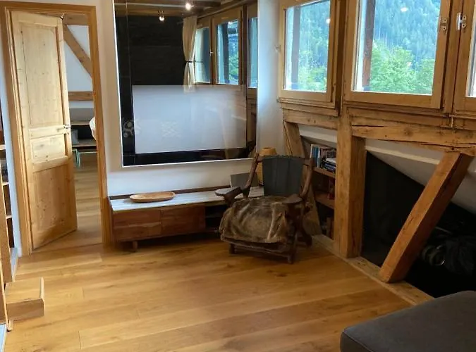 Beautiful In Centre With Superb Mountain Views * Chamonix