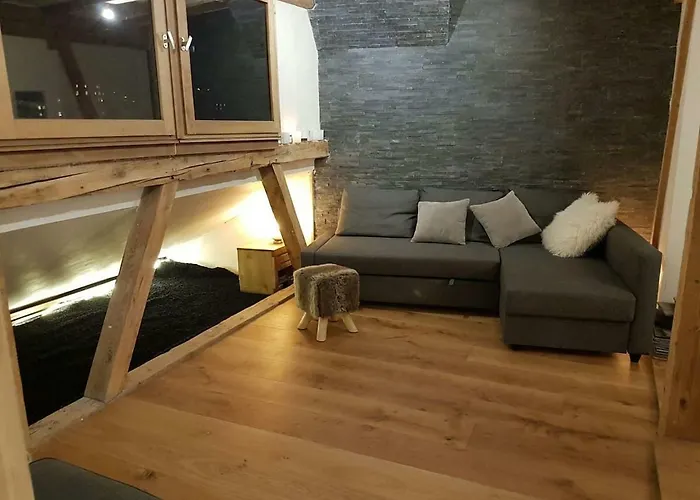 Beautiful In Centre With Superb Mountain Views Chamonix