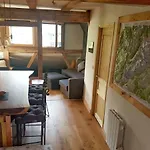 Beautiful In Centre With Superb Mountain Views * Шамоні