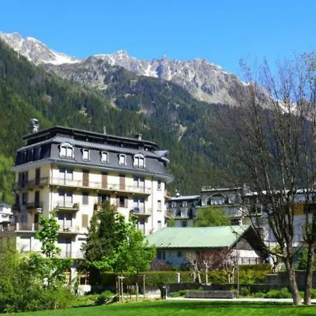 Beautiful In Centre With Superb Mountain Views Lejlighed *