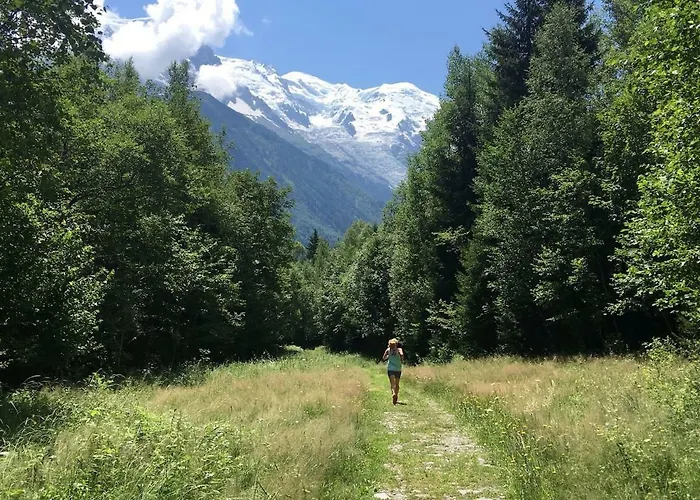 Beautiful In Centre With Superb Mountain Views