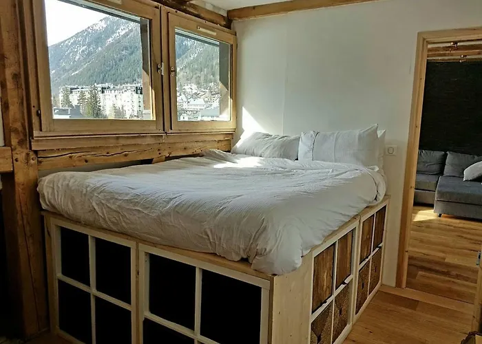 Beautiful In Centre With Superb Mountain Views Апартаменты